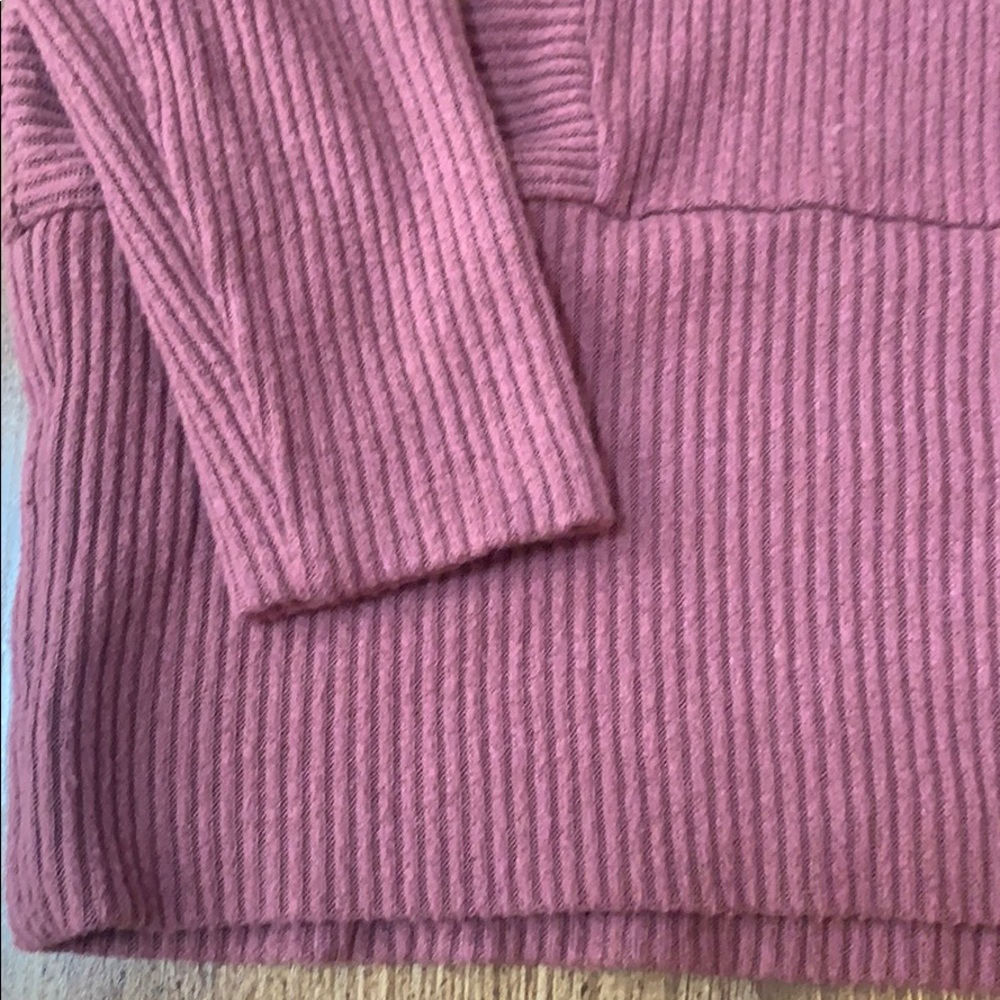 Express Mauve Tunic - Picture 2 of 4